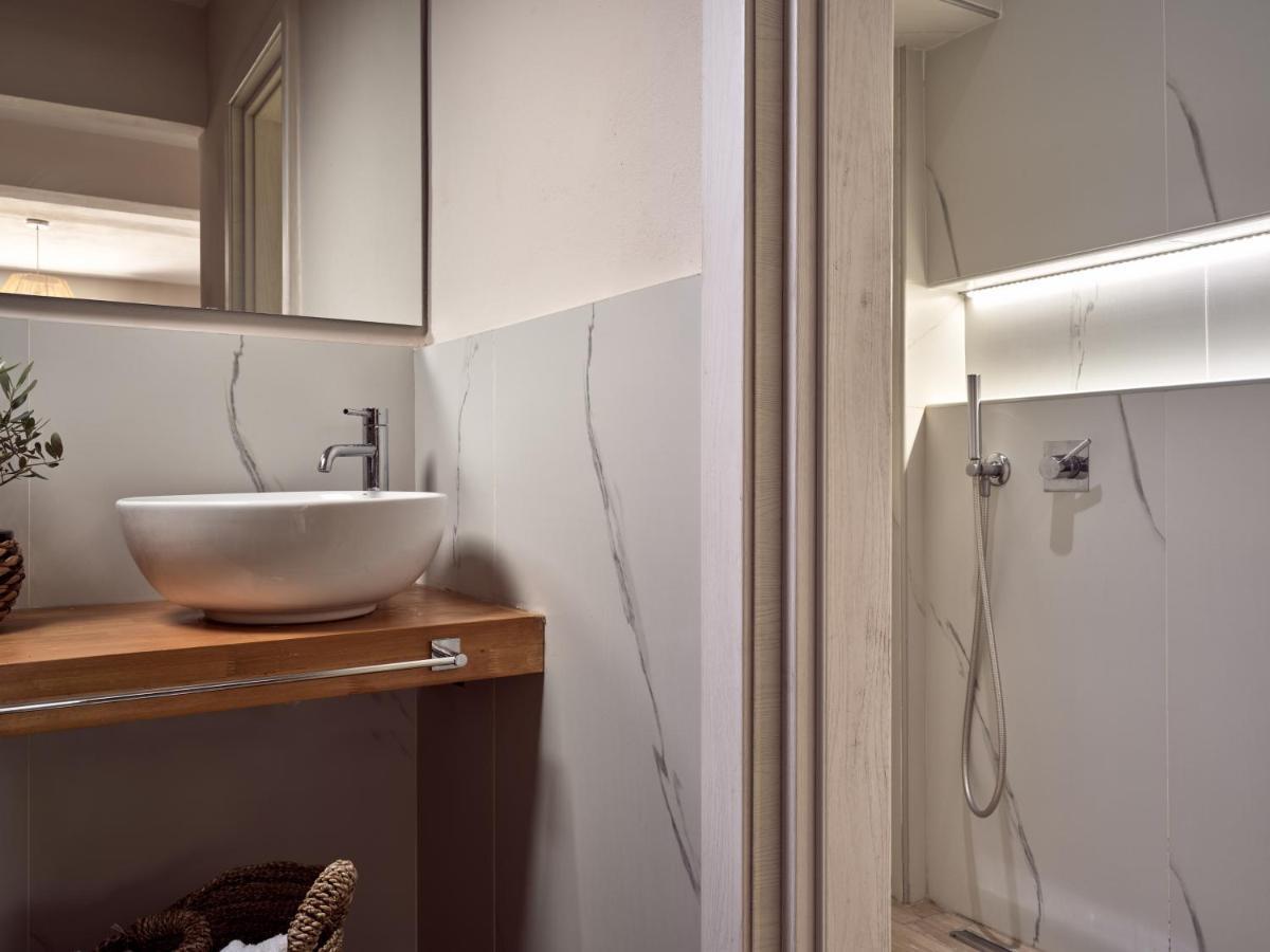 Casa Del Mar Bed & Breakfast ลากานาส ภายนอก รูปภาพ