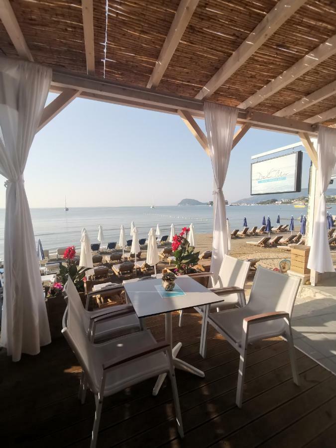 Casa Del Mar Bed & Breakfast ลากานาส ภายนอก รูปภาพ